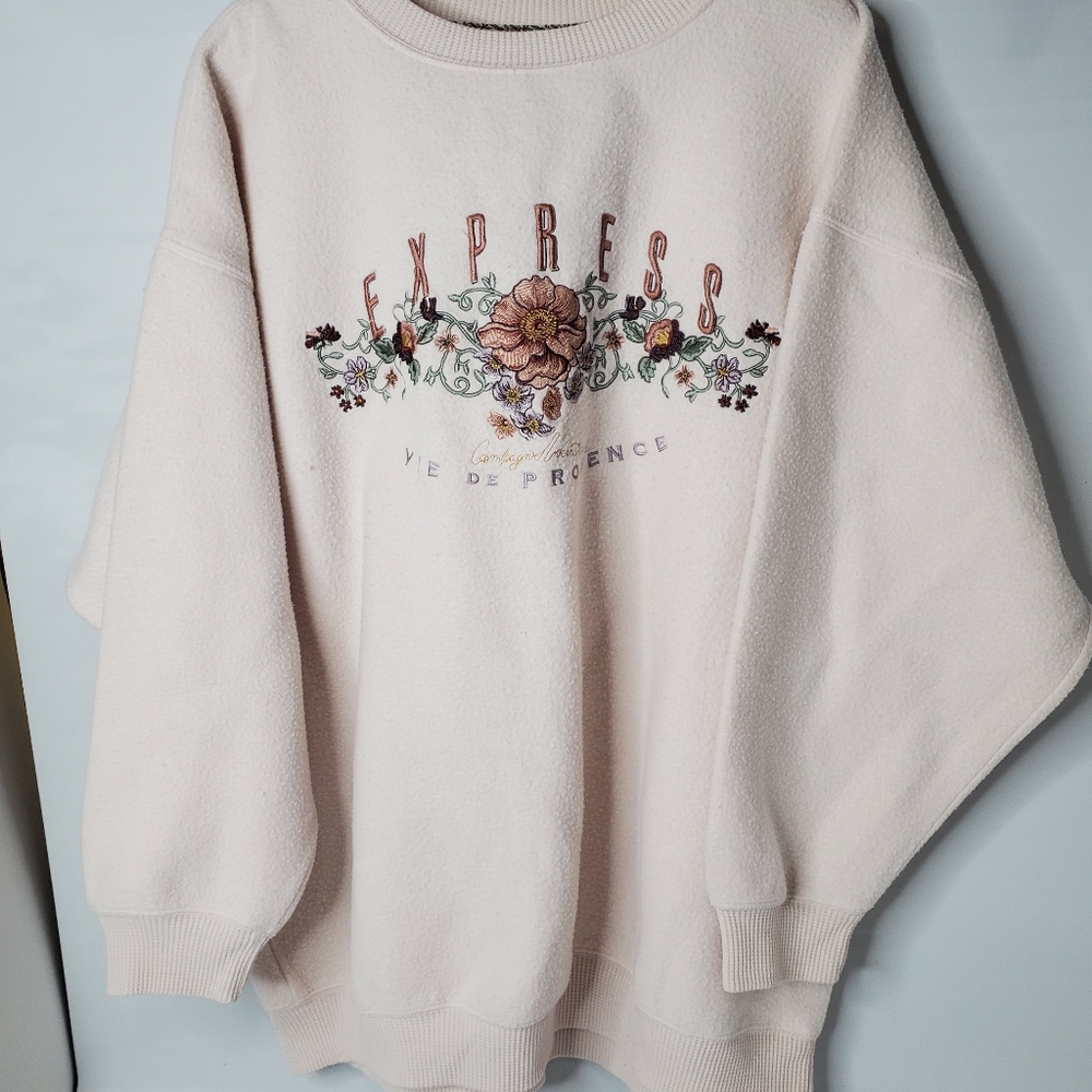 Express Athletique Fleece sweatshirt with embroidered flowers pale pink, size L
